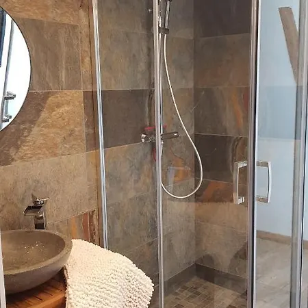 Manoir De Pierreville فندق مبيت وإفطار 3*