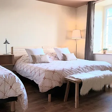 Manoir De Pierreville