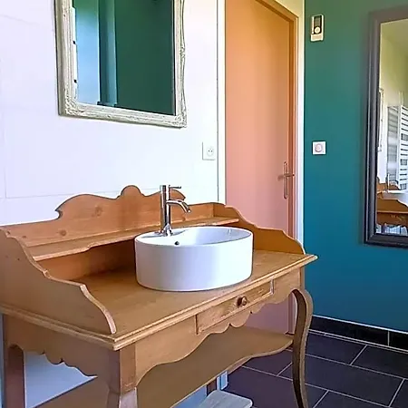 Manoir De Pierreville فندق مبيت وإفطار 3*
