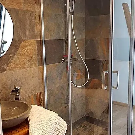فندق مبيت وإفطار Manoir De Pierreville Audouville-la-Hubert