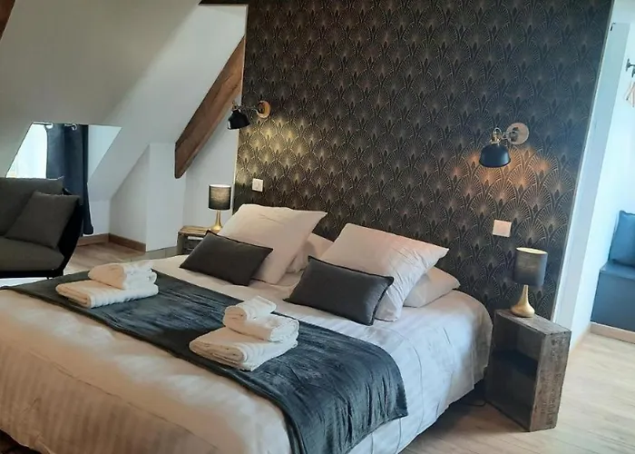 فندق مبيت وإفطار Manoir De Pierreville Audouville-la-Hubert